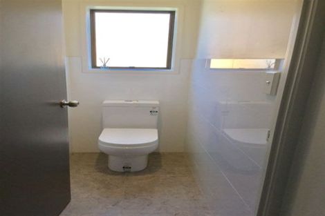 Photo of property in 1/112 Titirangi Road, New Lynn, Auckland, 0600