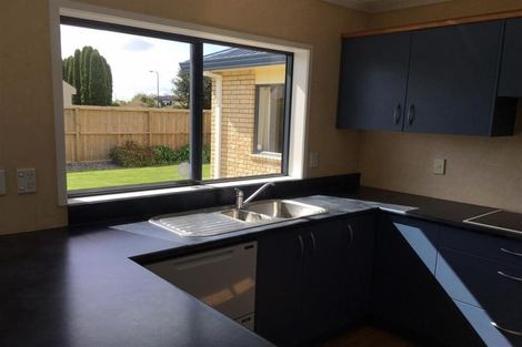 Photo of property in 10 Mckenzie Place, Rototuna North, Hamilton, 3210