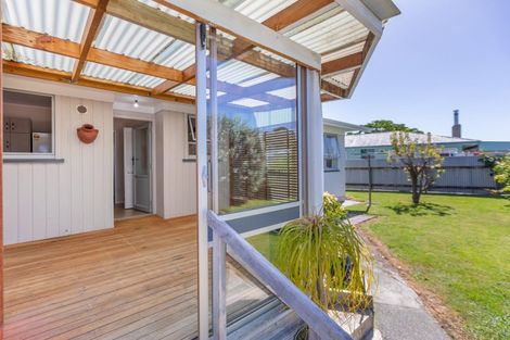 Photo of property in 3 Shortland Street, Tamatea, Napier, 4112