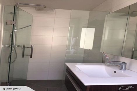 Photo of property in 18a Hazel Glen, Bayview, Auckland, 0629