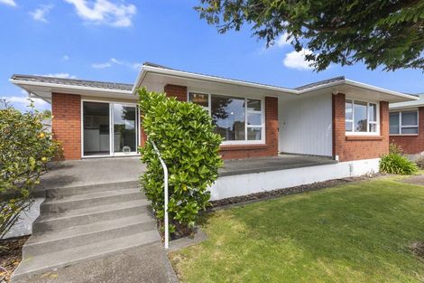 Photo of property in 7 Severn Place, Spotswood, New Plymouth, 4310