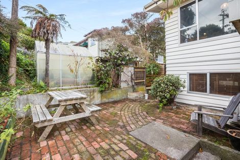 Photo of property in 22c Kahu Road, Paremata, Porirua, 5024