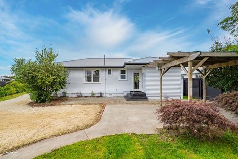 Photo of property in 2 Windsor Street, Solway, Masterton, 5810
