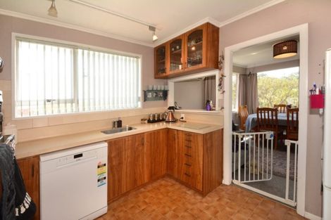 Photo of property in 10 Kinmont Crescent, Kinmont Park, Mosgiel, 9024