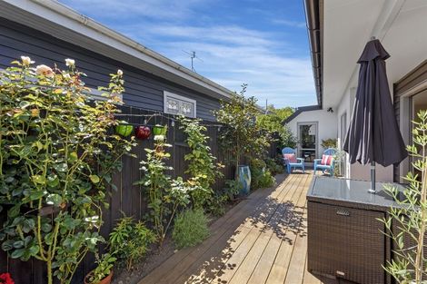 Photo of property in 35a Hewitts Road, Merivale, Christchurch, 8014