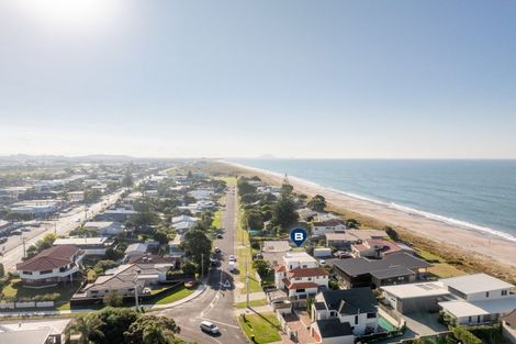 Photo of property in 2a Taylor Road, Papamoa Beach, Papamoa, 3118