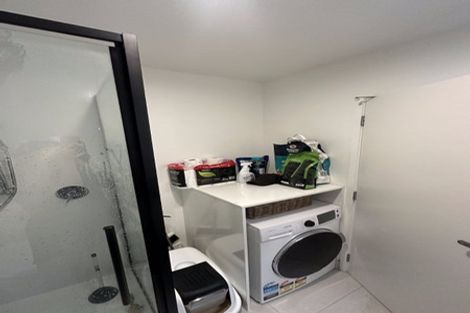 Photo of property in 10 Rara Lane, Manukau, Auckland, 2104