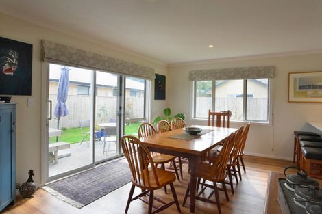 Photo of property in 64 Feist Street, Carterton, 5713