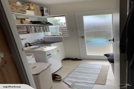 Photo of property in 1/15 Bramley Drive, Farm Cove, Auckland, 2012