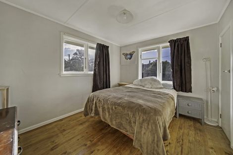 Photo of property in 6 Carisbrooke Street, Aranui, Christchurch, 8061