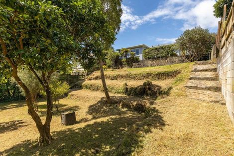 Photo of property in 30 Awanui Street, Merrilands, New Plymouth, 4312