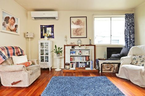 Photo of property in 6 Bristol Place, Flaxmere, Hastings, 4120