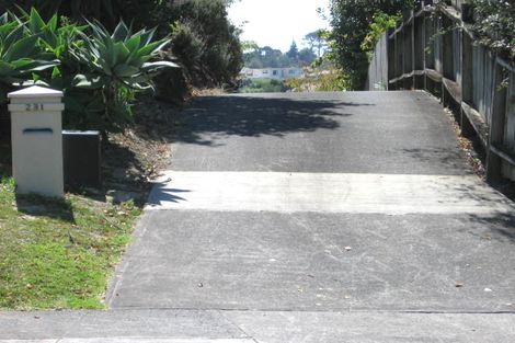 Photo of property in 231 Glamorgan Drive, Torbay, Auckland, 0630