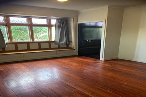 Photo of property in 12 Hargreaves Street, Mount Cook, Wellington, 6021