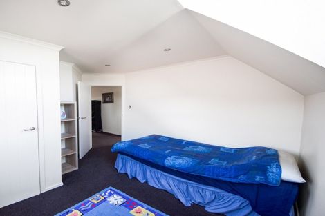 Photo of property in 20 Frye Crescent, Albert Town, Wanaka, 9305