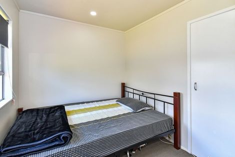 Photo of property in 2/60 Moncrieff Avenue, Clendon Park, Auckland, 2103