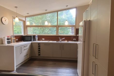 Photo of property in 976 Beach Road, Torbay, Auckland, 0630