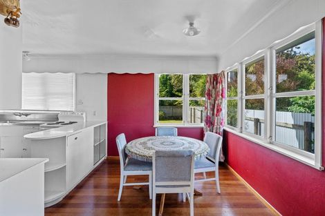 Photo of property in 9 Roslyn Road, Levin, 5510