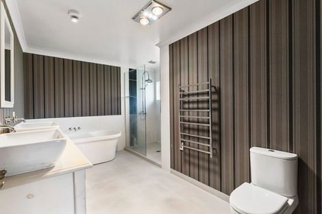 Photo of property in 816 Redoubt Road, Flat Bush, Auckland, 2019