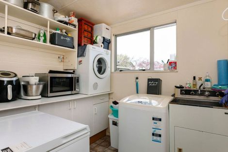 Photo of property in 49 Barraud Street, Dannevirke, 4930