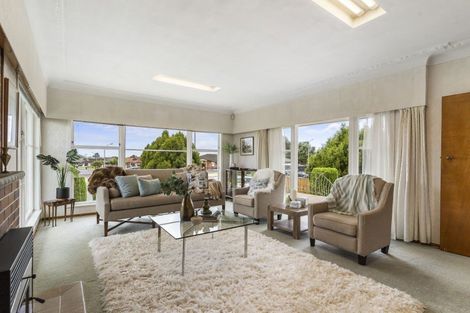 Photo of property in 100 Palmers Road, Clendon Park, Auckland, 2103