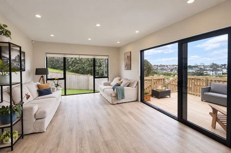 Photo of property in 38 Whakairo Crescent, Gulf Harbour, Whangaparaoa, 0930