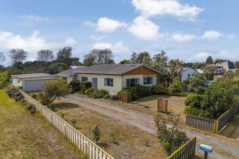 Photo of property in 111 Union Street, Foxton, 4814