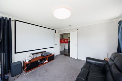 Photo of property in 59 Balrickard Way, Milson, Palmerston North, 4414