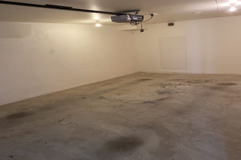 Photo of property in 3/13 Pannill Place, Oteha, Auckland, 0632