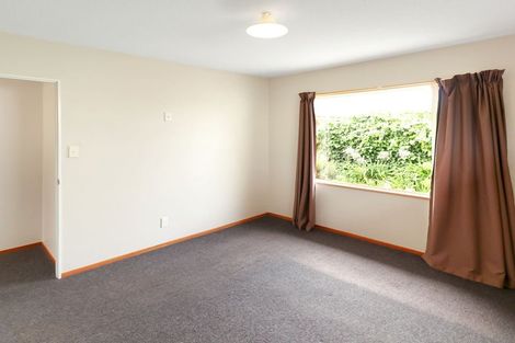 Photo of property in 1/104 Bassett Street, Burwood, Christchurch, 8083