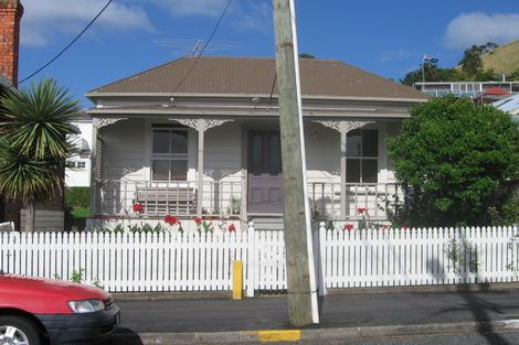 Photo of property in 37 Church Street, Devonport, Auckland, 0624