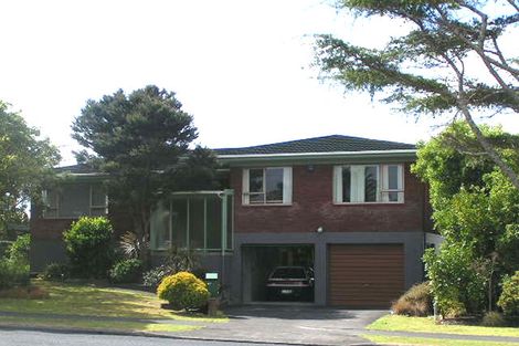 Photo of property in 67 Becroft Drive, Forrest Hill, Auckland, 0620