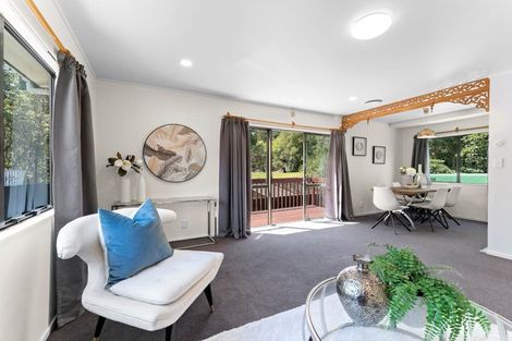 Photo of property in 2/20 Jonathan Place, Sunnynook, Auckland, 0620