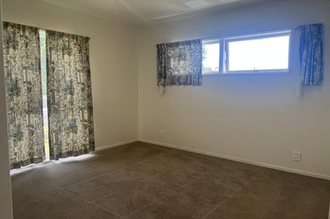 Photo of property in 27 Downsview Road, Pakuranga Heights, Auckland, 2010