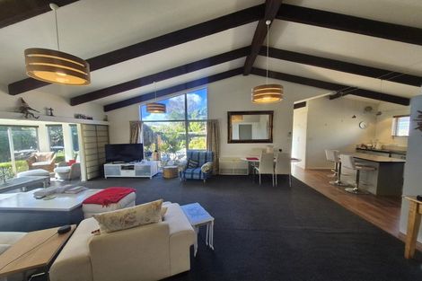 Photo of property in 8 Saint James Avenue, Papanui, Christchurch, 8053