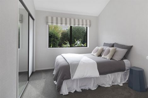 Photo of property in 464 Avonhead Road, Avonhead, Christchurch, 8042