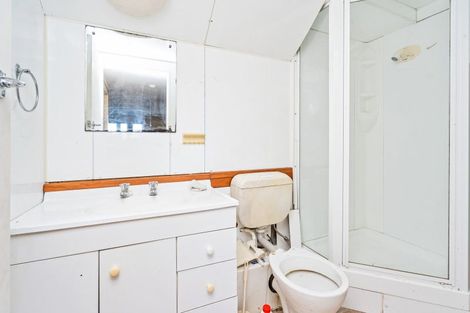 Photo of property in 44 Memorial Drive, Parahaki, Whangarei, 0112