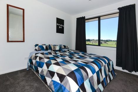 Photo of property in 39 Landsborough Drive, Darfield, 7571