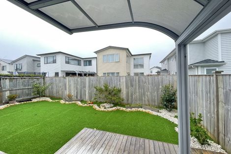 Photo of property in 32 Myland Drive, Hobsonville, Auckland, 0616