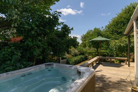 Photo of property in 55 Icarus Place, Sunnybrook, Rotorua, 3015