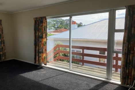 Photo of property in 3/154 Onepu Road, Lyall Bay, Wellington, 6022