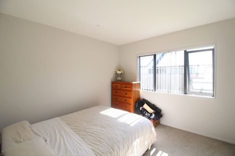 Photo of property in 23 Andalusian Way, Karaka, Papakura, 2113