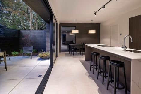 Photo of property in 12 Rhodes Street, Merivale, Christchurch, 8014