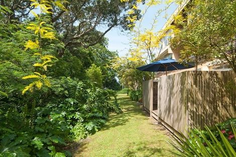 Photo of property in 3/73 Princes Street, Northcote Point, Auckland, 0627