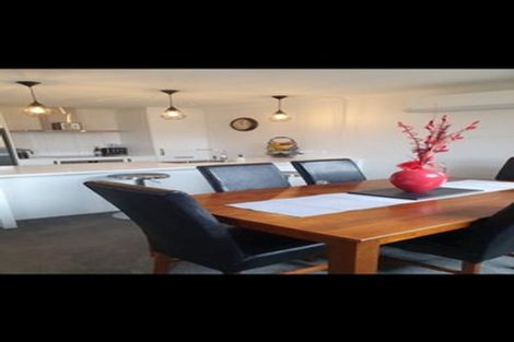 Photo of property in 84 Hinemoa Street, Levin, 5510