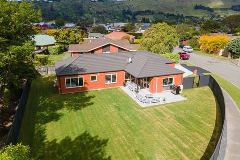 Photo of property in 36 Mauger Drive, Heathcote Valley, Christchurch, 8022
