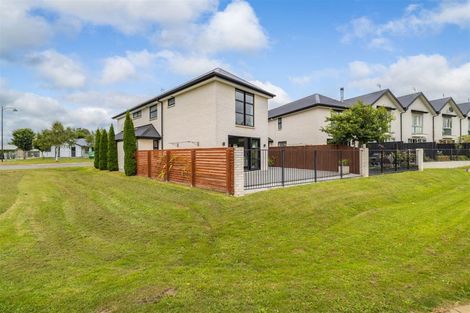 Photo of property in 21 Albert Sheppard Close, Yaldhurst, Christchurch, 8042