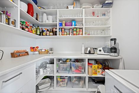 Photo of property in 63 Ladeira Place, Fitzroy, Hamilton, 3206