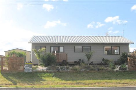 Photo of property in 202a Williamson Road, Whangamata, 3620