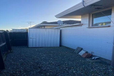 Photo of property in 2/50 Chipping Lane, Redwood, Christchurch, 8051